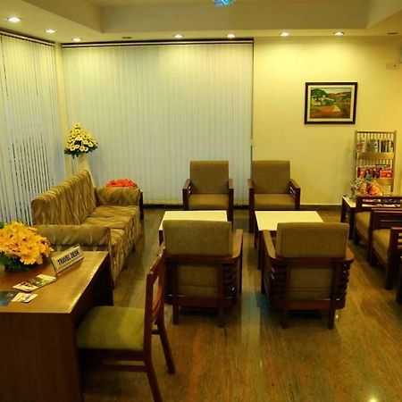 Kallada Hotels Thrissur Extérieur photo
